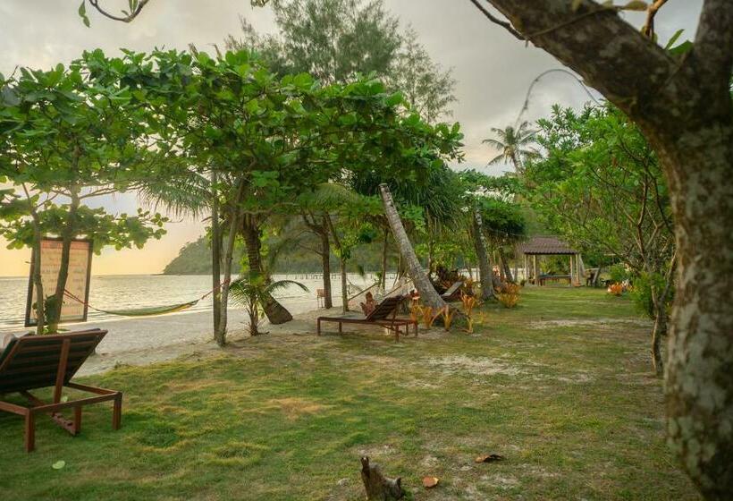 ペンション I Lay House Koh Kood