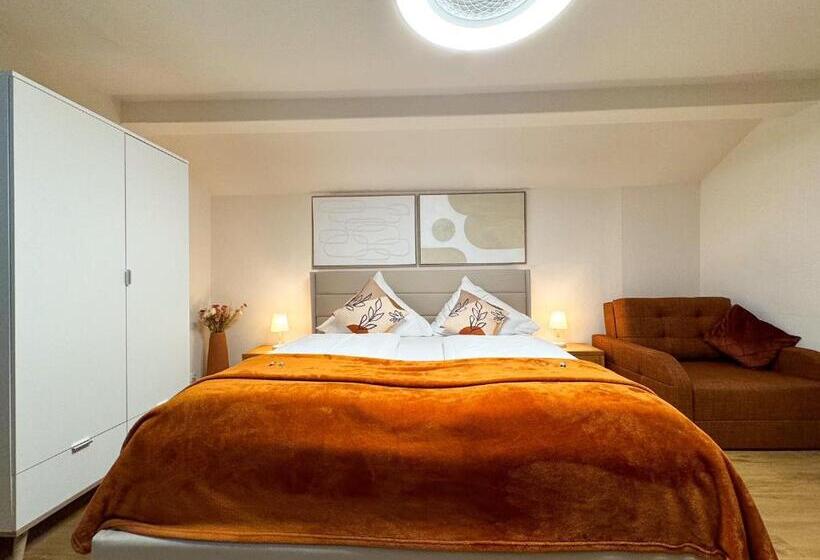 ペンション Sieben Zimmer Am See