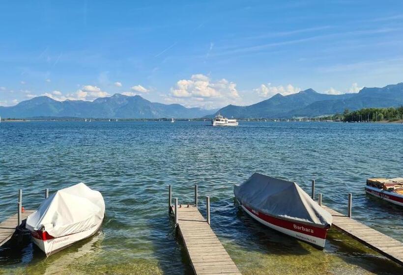 ペンション Sieben Zimmer Am See