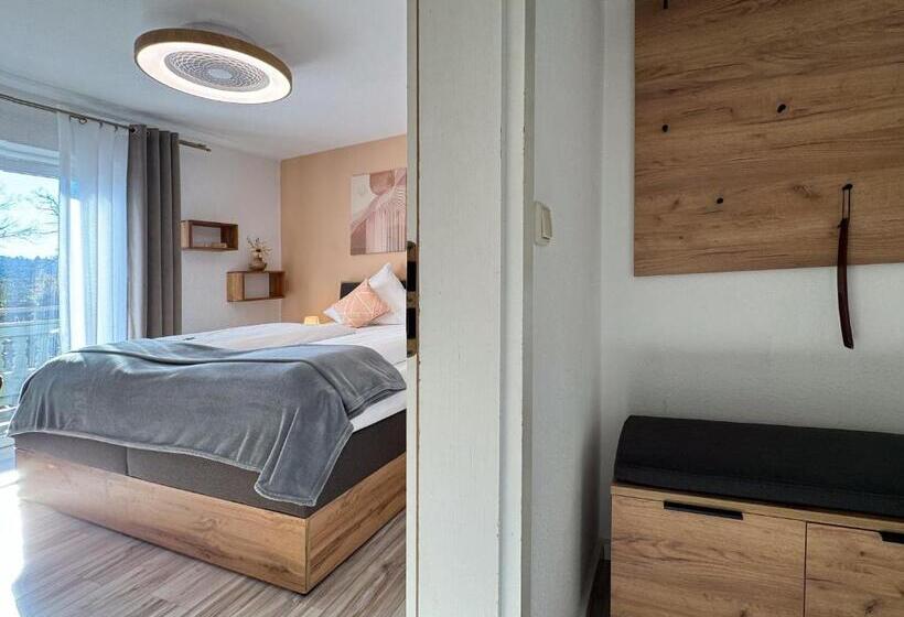 ペンション Sieben Zimmer Am See