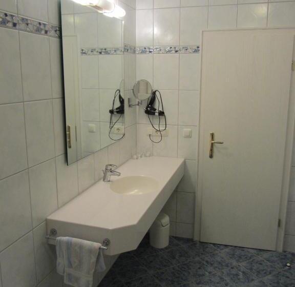 Pension Zur Alten Schmiede