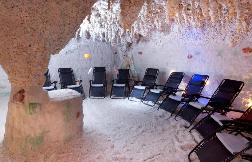 리조트 Lipno Wellness - Frymburk Hotel Private Family Room