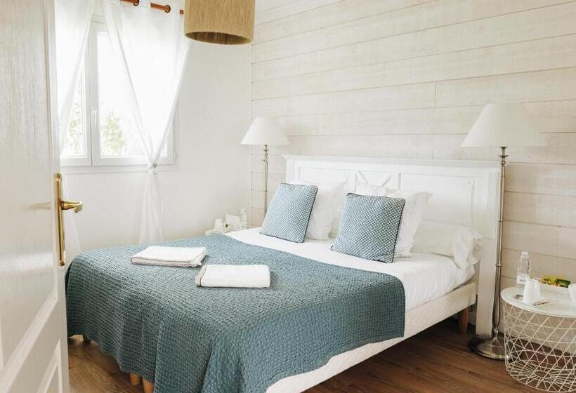 住宿加早餐  Chambres D Hôtes Villa La Louisiane