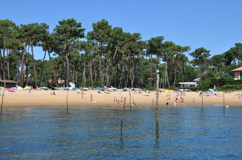 住宿加早餐  Chambres D Hôtes Villa La Louisiane