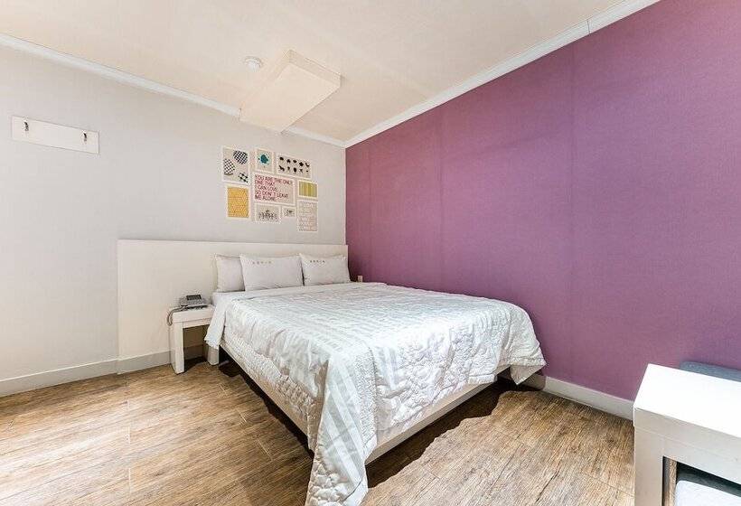 Cheonan Honeymoon Motel