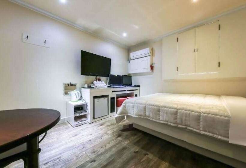 Cheonan Honeymoon Motel