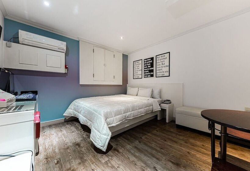 Cheonan Honeymoon Motel