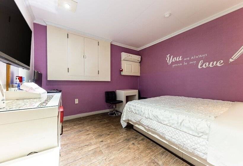 Cheonan Honeymoon Motel