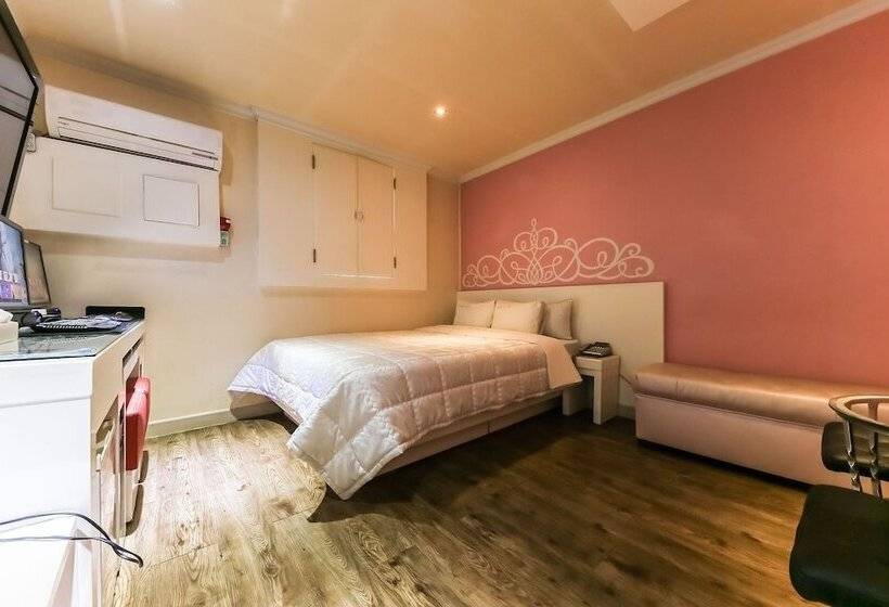 Cheonan Honeymoon Motel