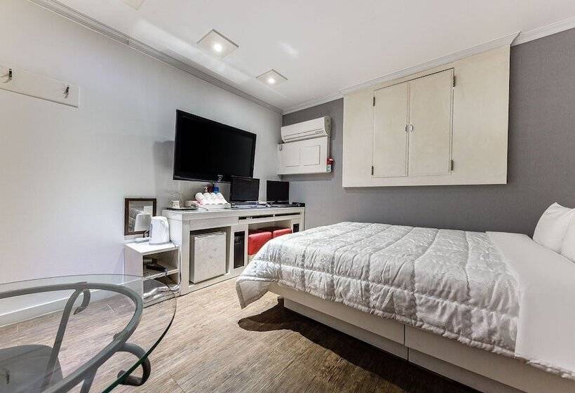 Cheonan Honeymoon Motel