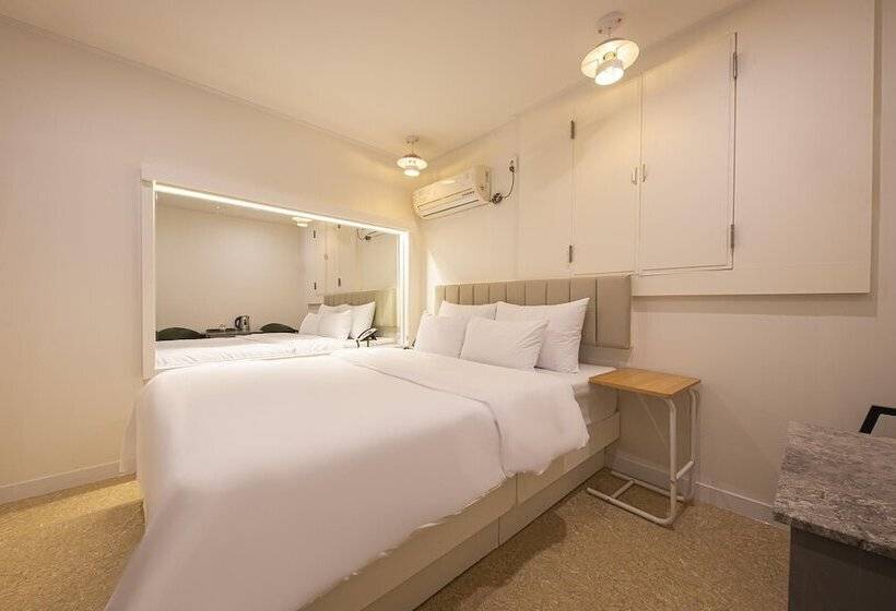 Cheonan Honeymoon Motel