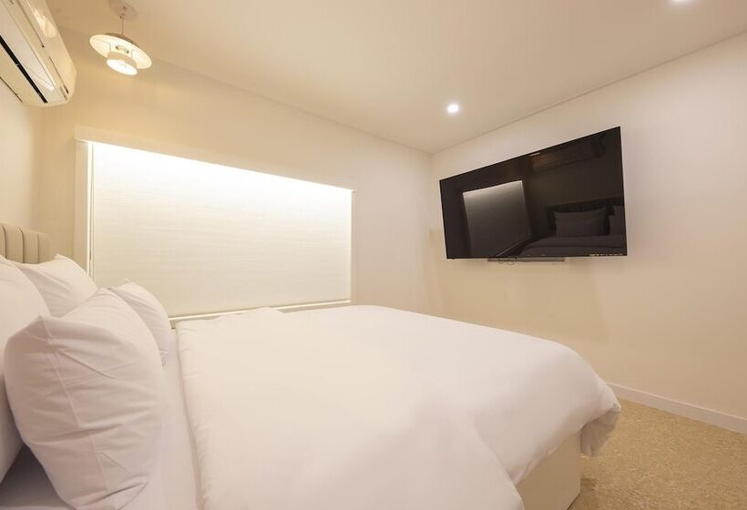 Cheonan Honeymoon Motel