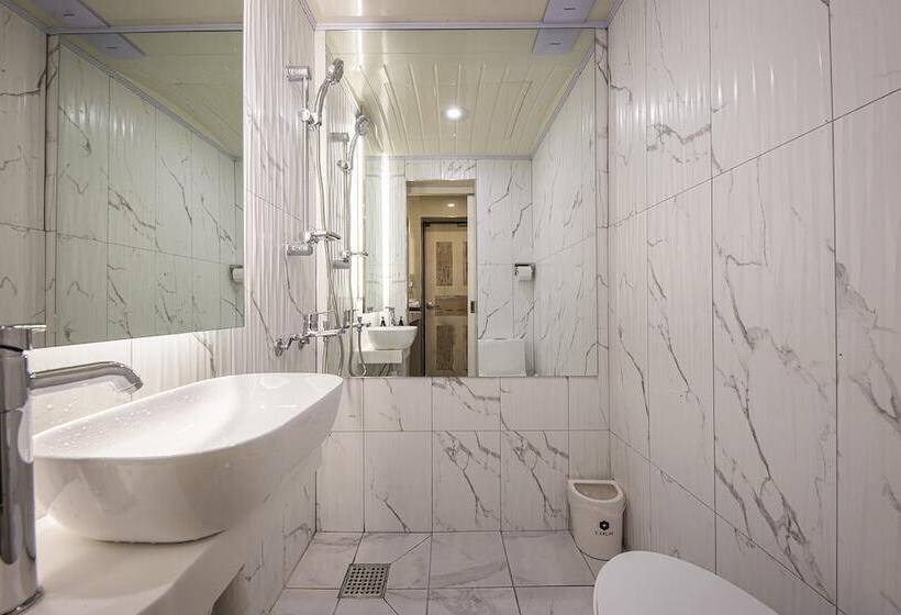 Cheonan Honeymoon Motel