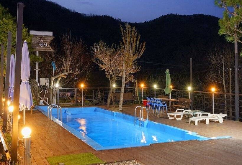 Gapyeong Pulkkot Pension