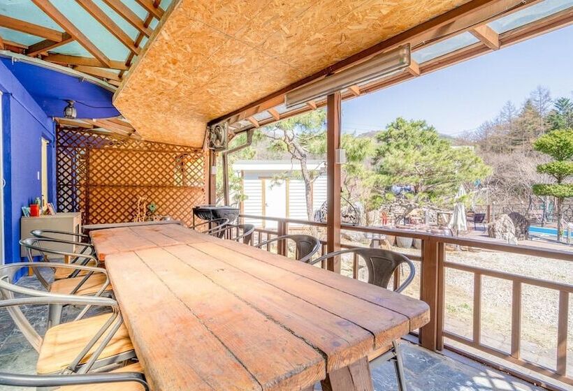 Gapyeong Pulkkot Pension