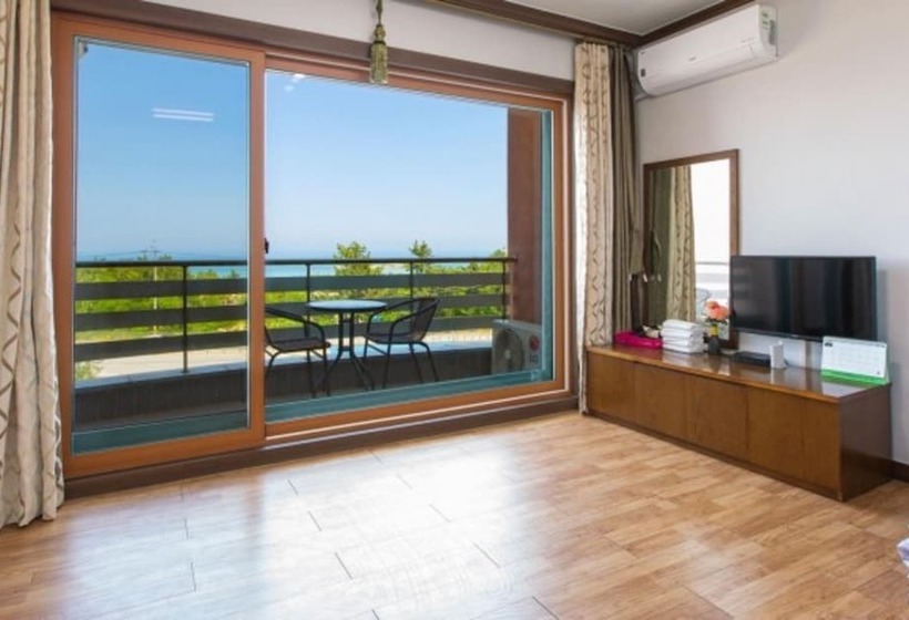 Goseong Orient Pension