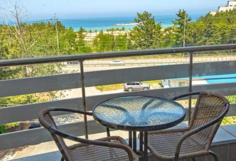 Goseong Orient Pension