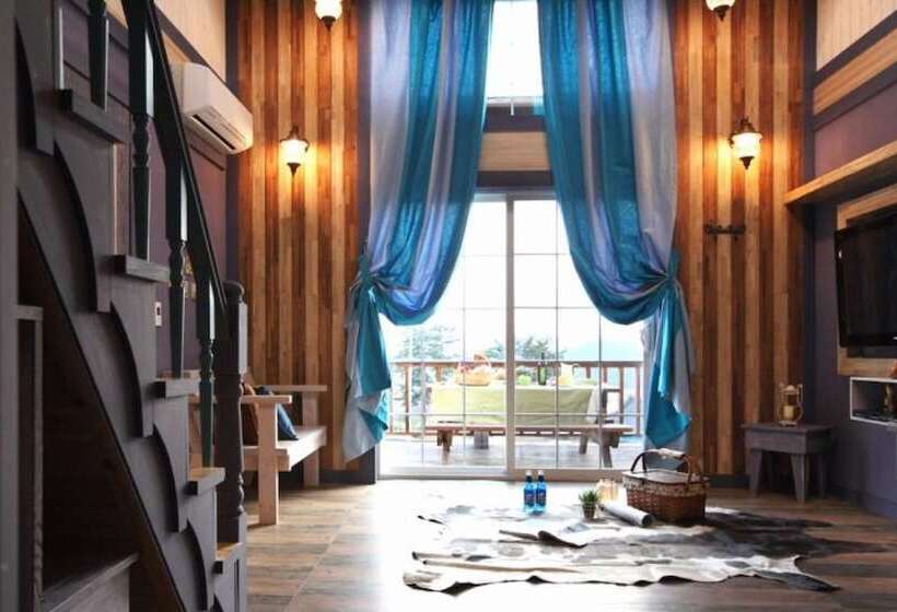 Gyeongju Haneulhosu Pension