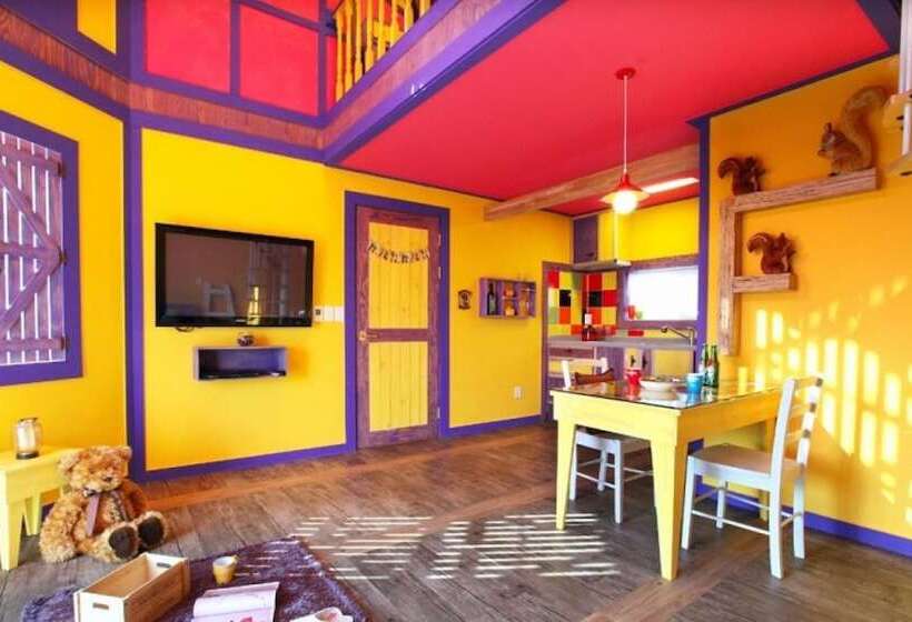 Gyeongju Haneulhosu Pension