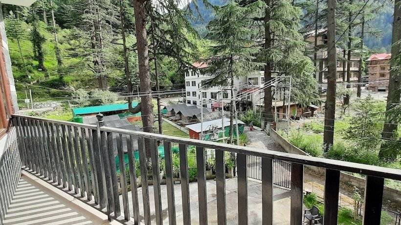 فندق Aman Palace Kasol