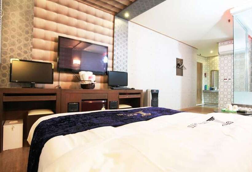 هتل Anshan Jungang Station Chocolate