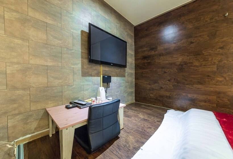 هتل Anshan Jungang Station Chocolate