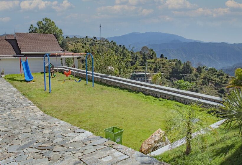 هتل Chails Hamlet