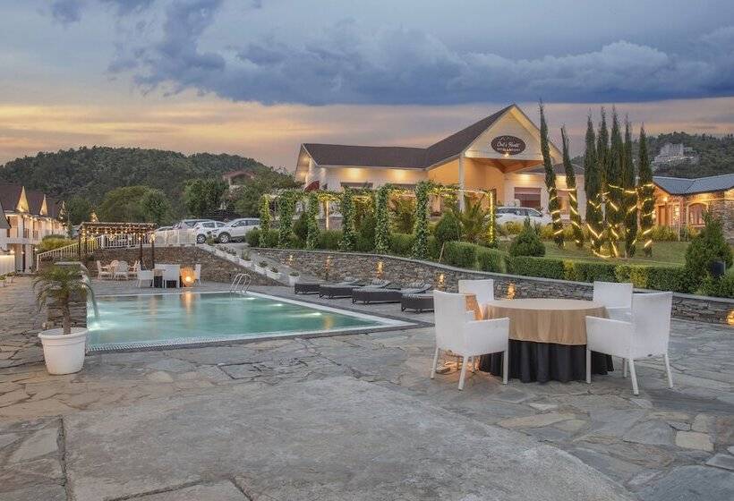 هتل Chails Hamlet