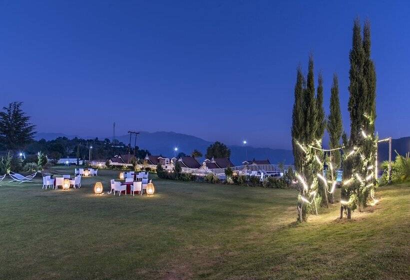 هتل Chails Hamlet