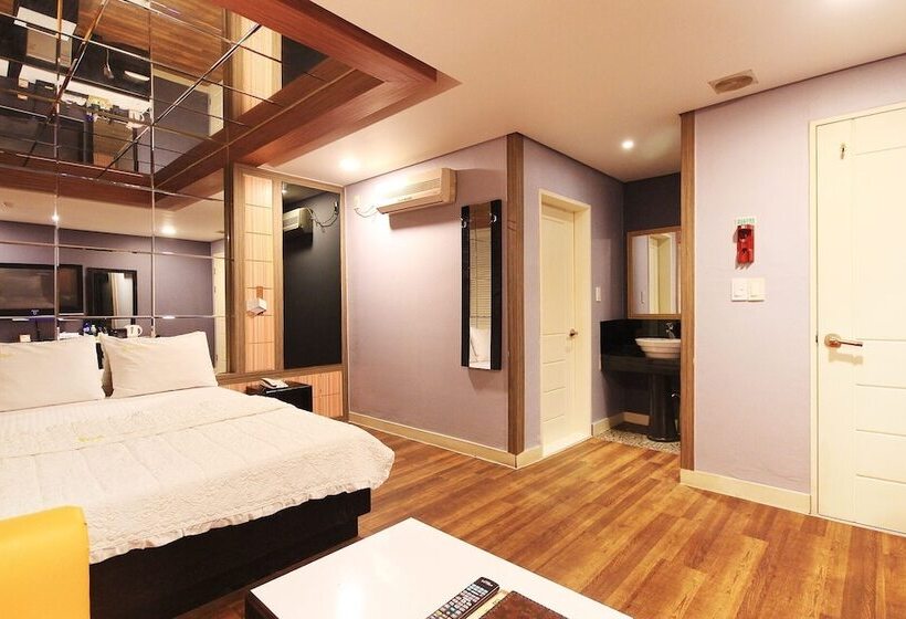 فندق Dongdaegu Station Eastern