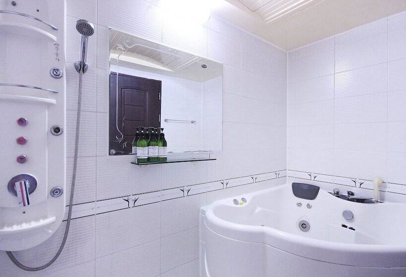 فندق Dongdaegu Station Eastern