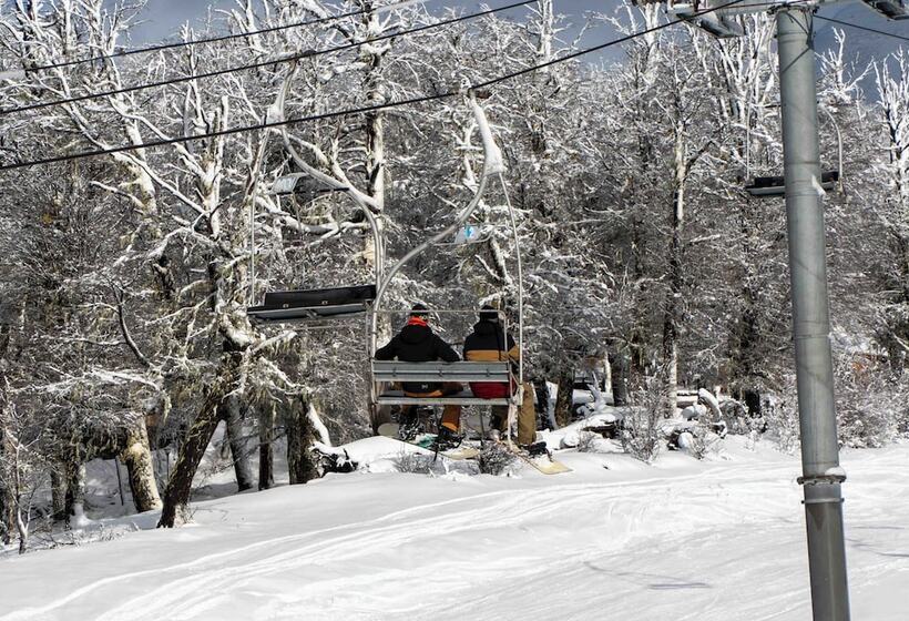 호텔 El Refugio Ski & Summer Lodge