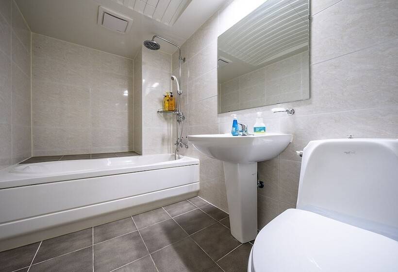 Hotel Geumjeong Cube