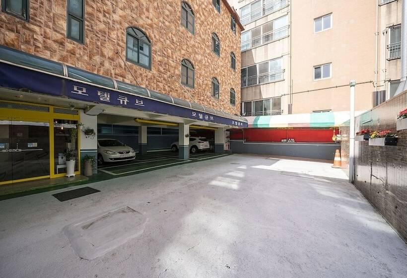 Hotel Geumjeong Cube