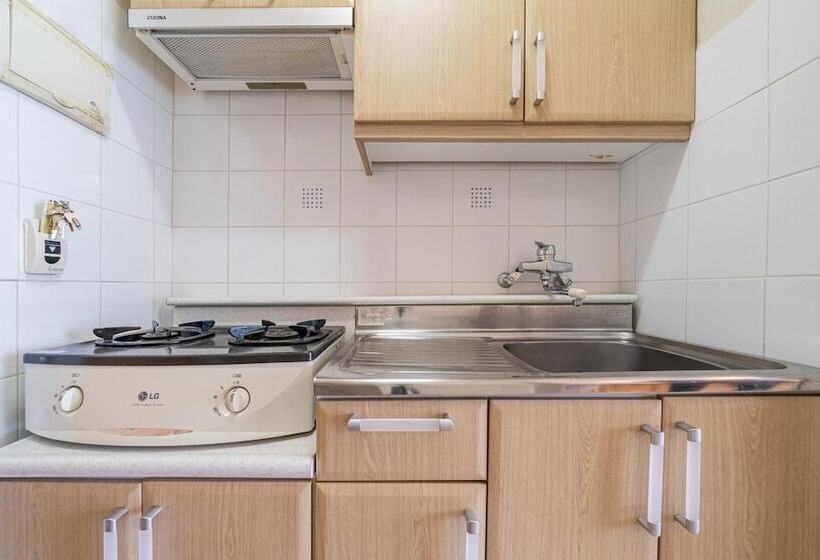 فندق Goseong Sunshine Beach Pension