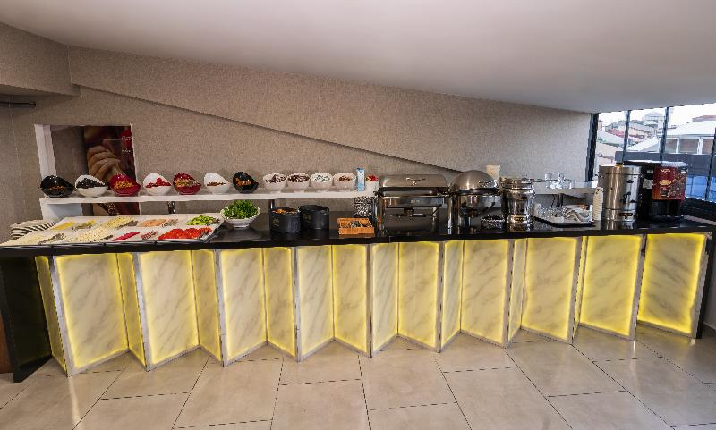 Отель Istanbul Airport Express