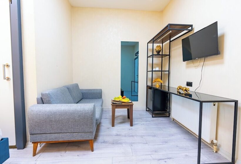 هتل Melisa Suit Residence