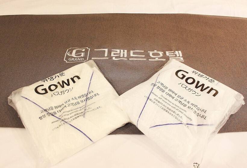 ホテル Naju Grand