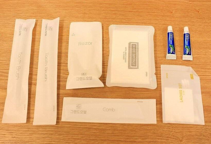 ホテル Naju Grand