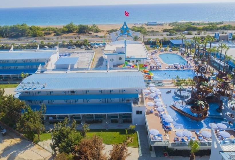 בית מלון כפרי Marine Family Club