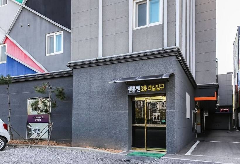 בית מלון כפרי Gentleman