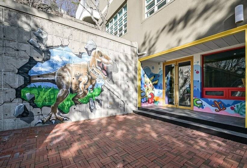 Отель West Of Canaan