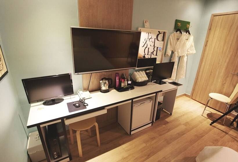 מוטל Anshan Pinocchio