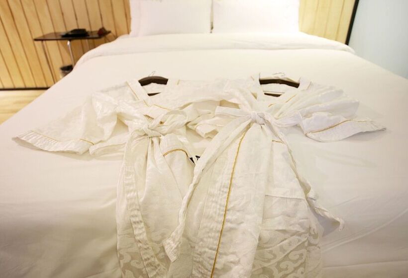 מוטל Anshan Pinocchio