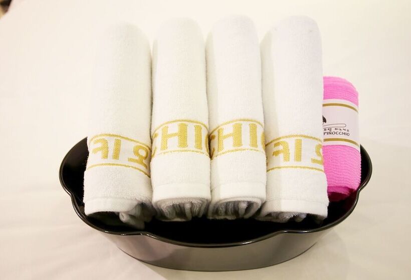 מוטל Anshan Pinocchio