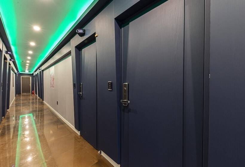 モーテル Boryeong Sinboryeong Biztown