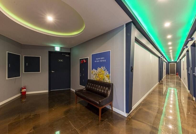 モーテル Boryeong Sinboryeong Biztown