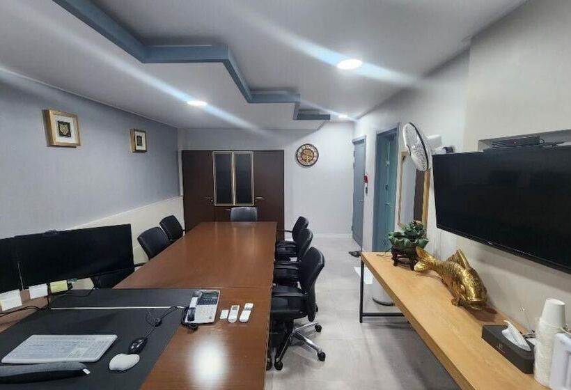 モーテル Boryeong Sinboryeong Biztown