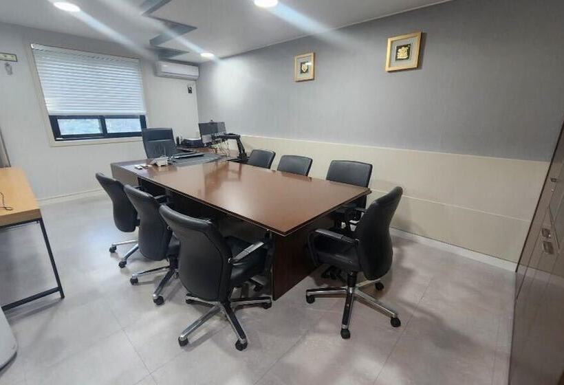 モーテル Boryeong Sinboryeong Biztown