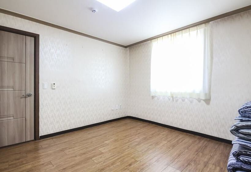 モーテル Buan Piano